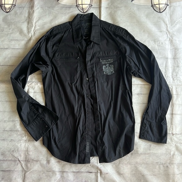 EUC Guess Men's Rock & Roll Rebellion Black Button Down Shirt Large - Picture 1 of 14